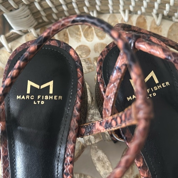 MARC FISHER Womens Brown Snakeskin Ankle Strap Buckle Leather Slingback Sandal - Picture 10 of 12